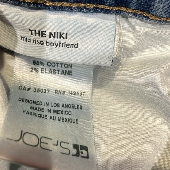 Joe's Jeans The Niki Jeans Mid Rise Boyfriend Distressed Blue 2020 NWT - Picture 6 of 7